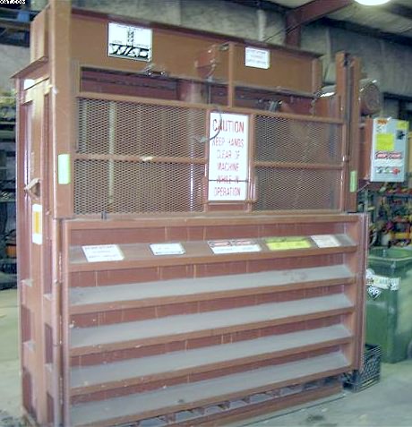 IDS Tite Wad Vertical Baler,